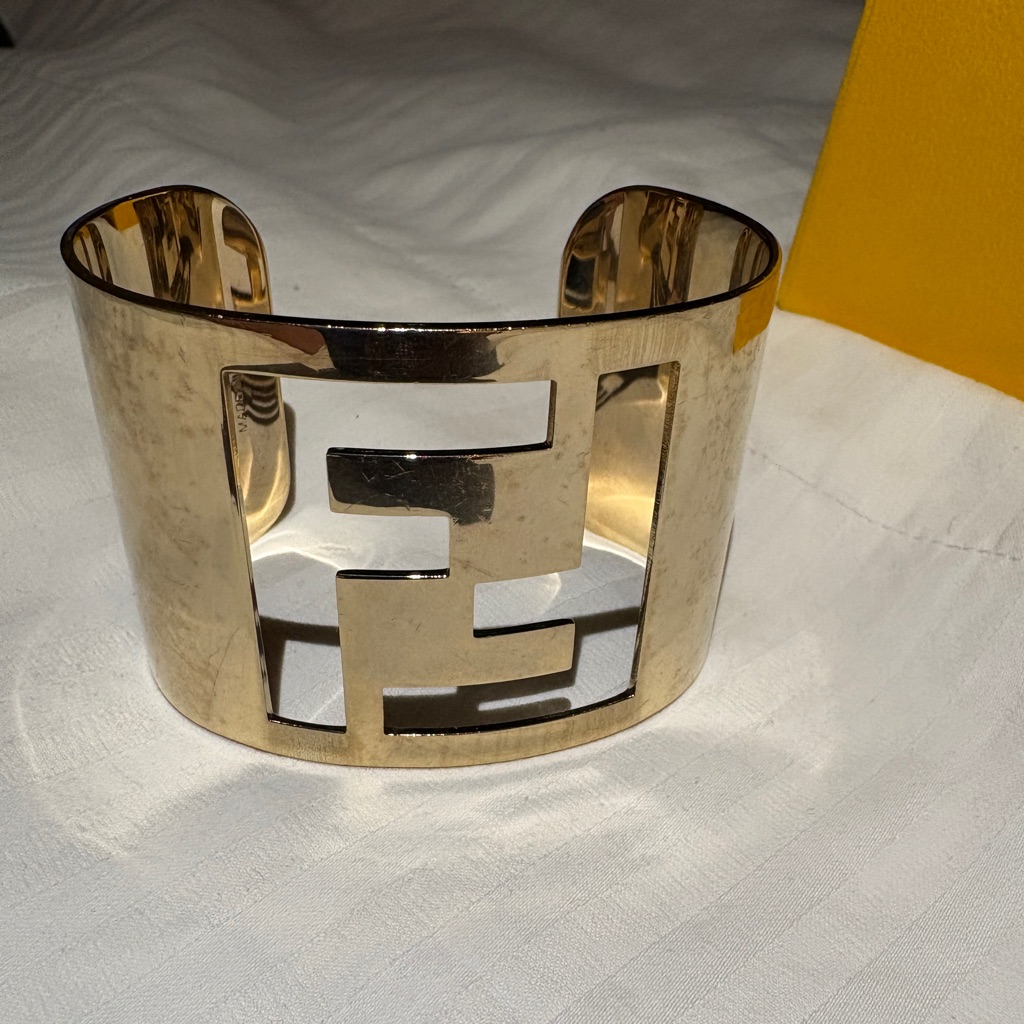 Fendi Shiny Gold Bracelet 350$